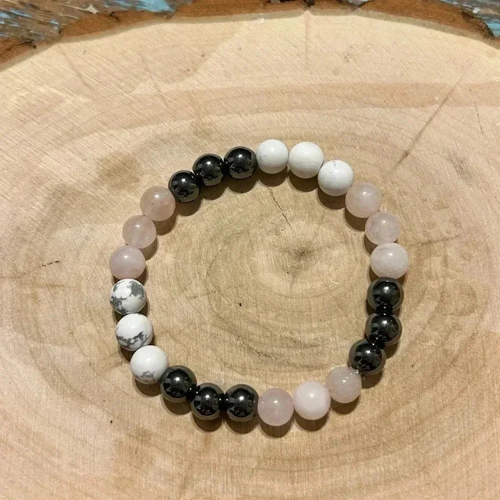 🩷 Handmade Rose Quartz + Hematite + Howlite S Crystal Bracelet 🩷